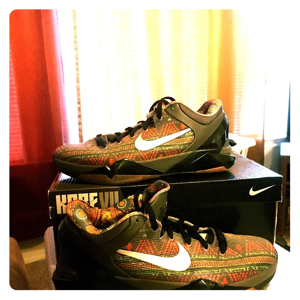 Kobe VII Black History Month Collection